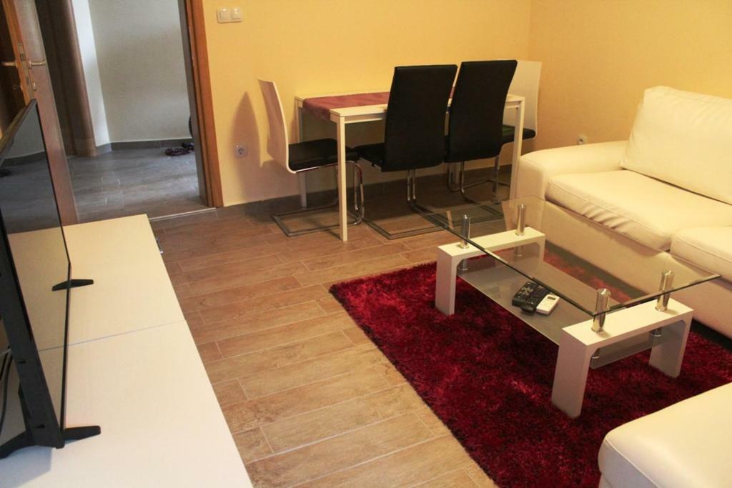 Apartment Sax Езера Экстерьер фото