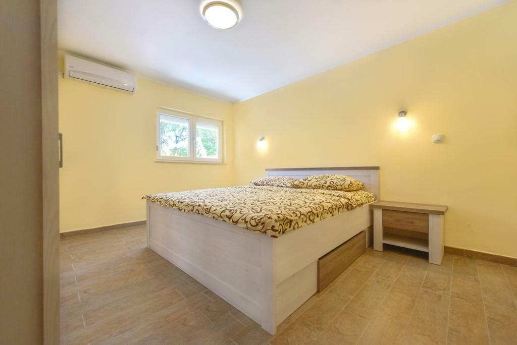 Apartment Sax Езера Экстерьер фото